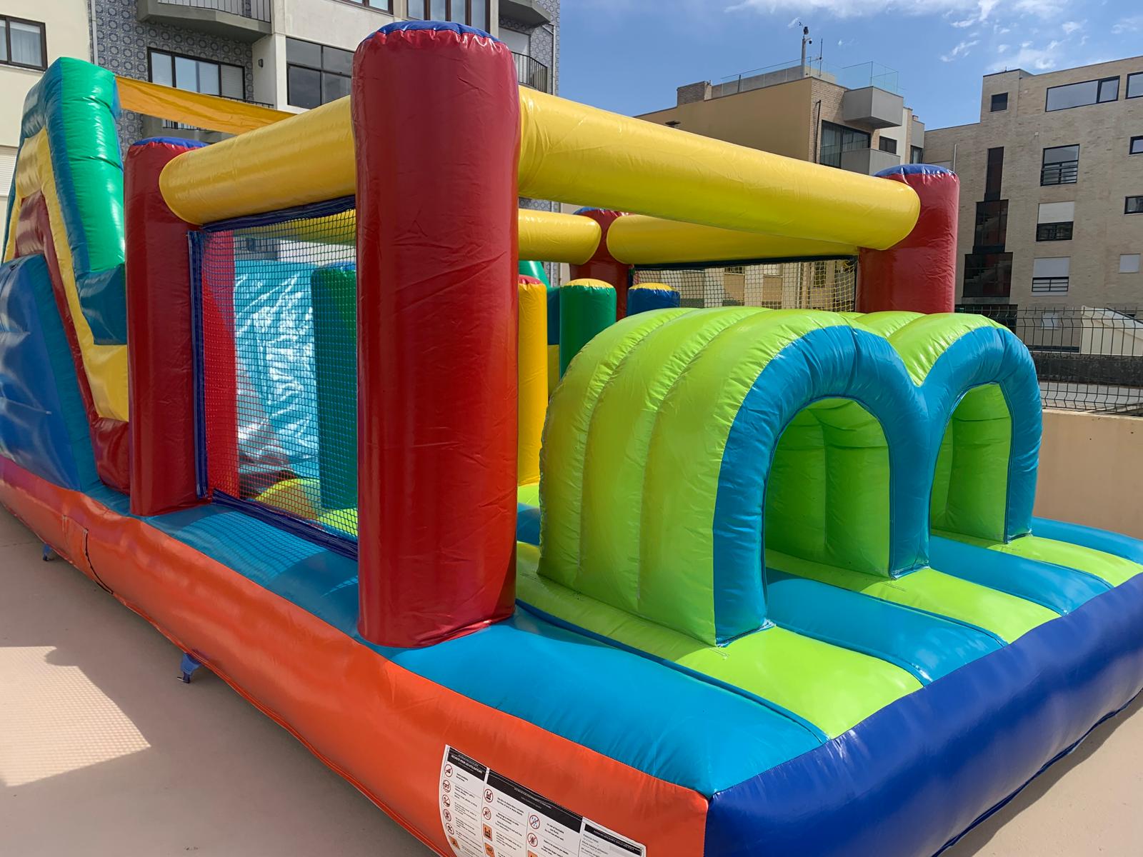 Parque aquático insuflável